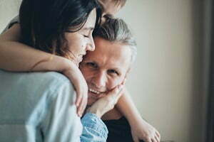 helping-someone-to-rehab